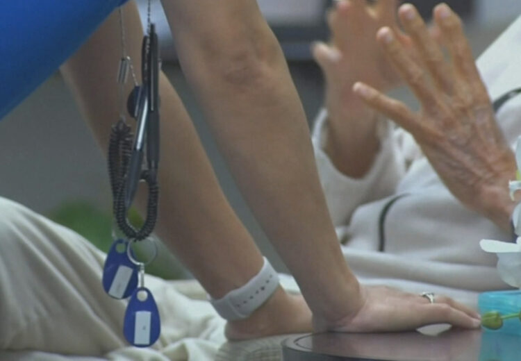 mackenzie dillon feet 4