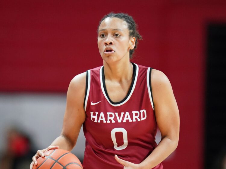 mackenzie forbes feet scaled