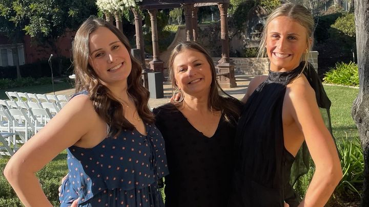 mackenzie grant feet 3