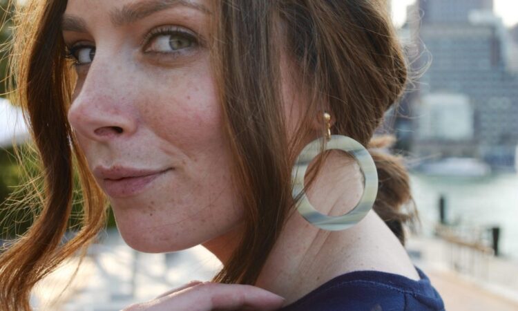 mackenzie lee feet 5