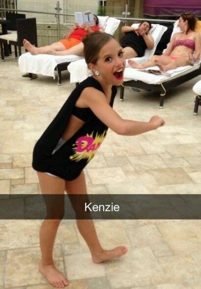 mackenzie ziegler feet 6