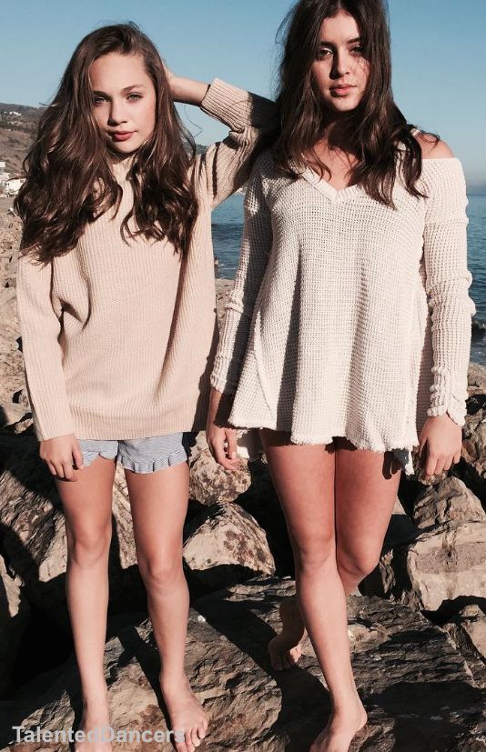 maddie robbins feet 4