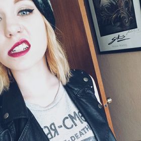 maddie valish feet 1