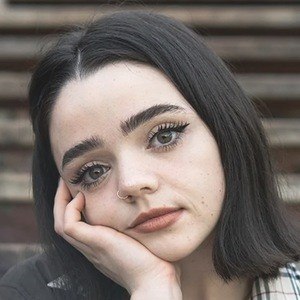 maddison beazley feet 4