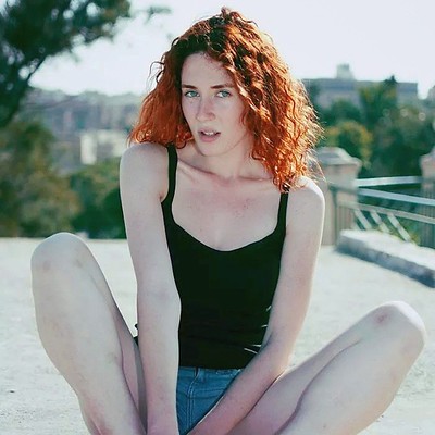 madeleine baldacchino feet 2