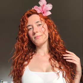 madeleine baldacchino feet 4