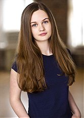 madeleine barbeau feet 3