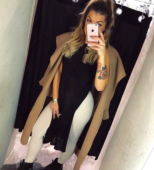 madeleine bitici feet 4