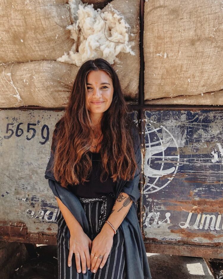 madeleine daria alizadeh feet 4