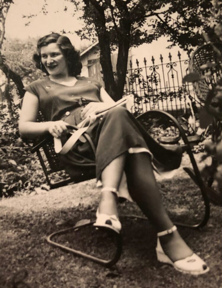 madeleine moon feet 4 scaled