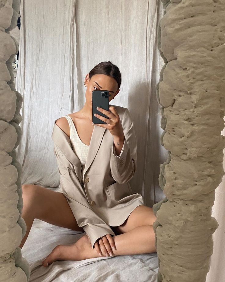 madeleine pedersen feet 5