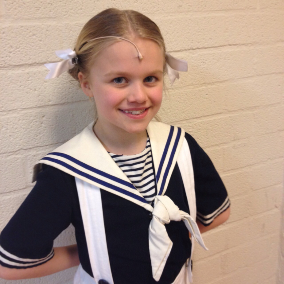 madelief broos feet 3