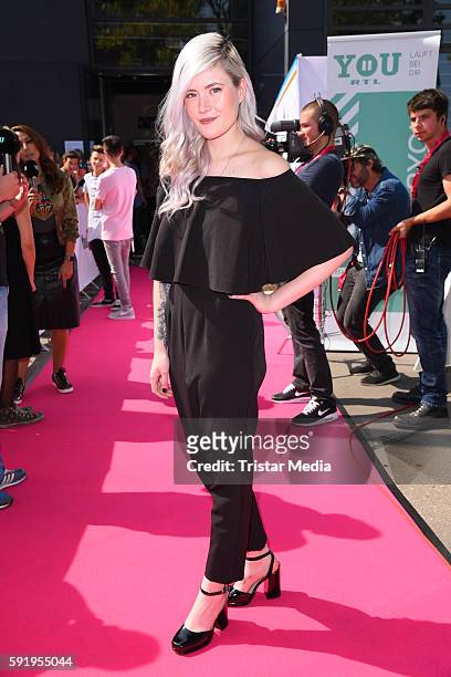 madeline juno feet 2