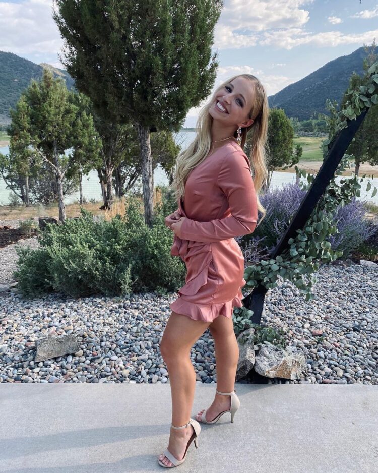 madeline mihacevich feet 1