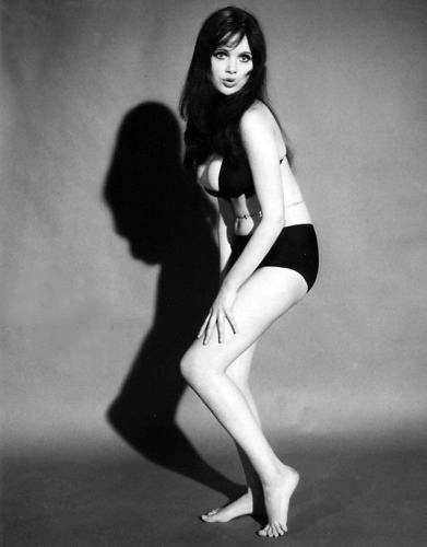 madeline smith feet 4