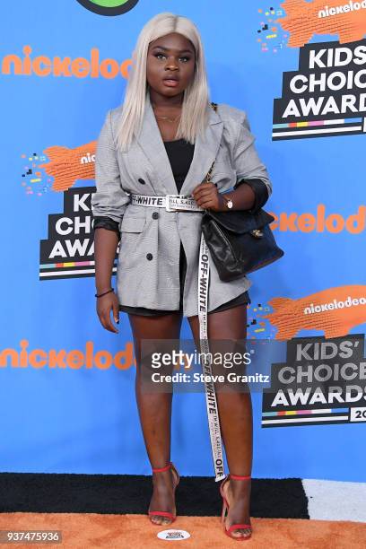 mademoisellegloria feet 2