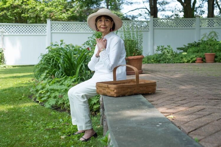 madhur jaffrey feet 3