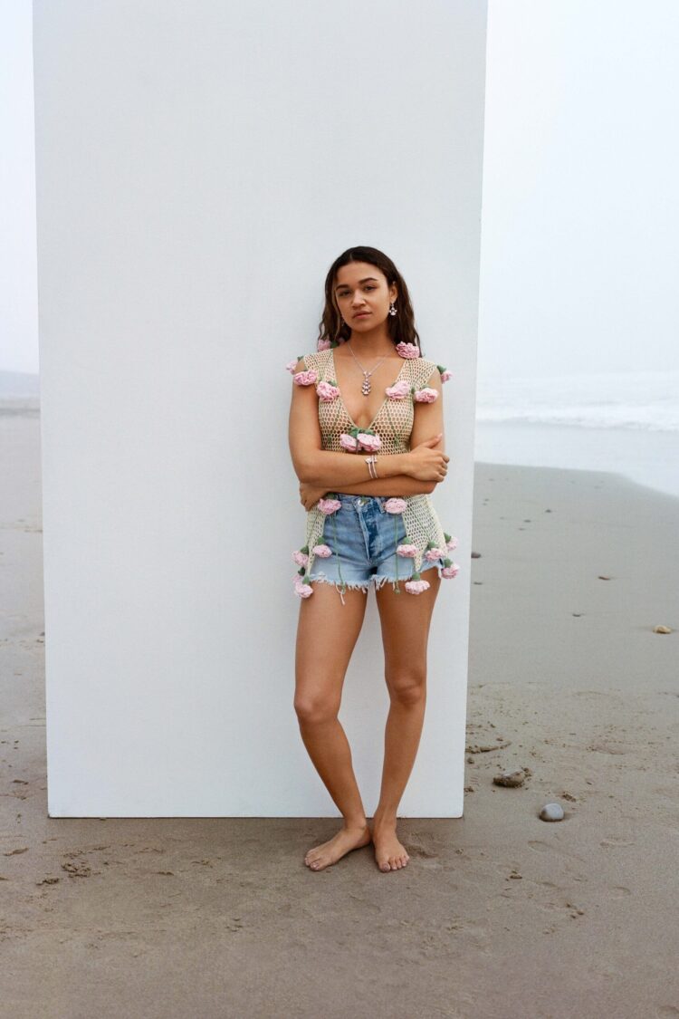 madison bailey feet scaled