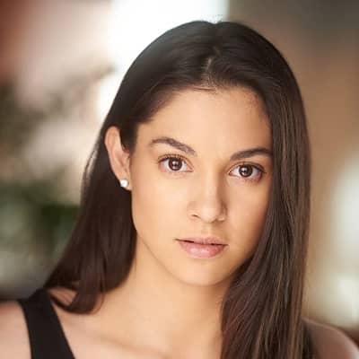 madison cheeatow feet 6