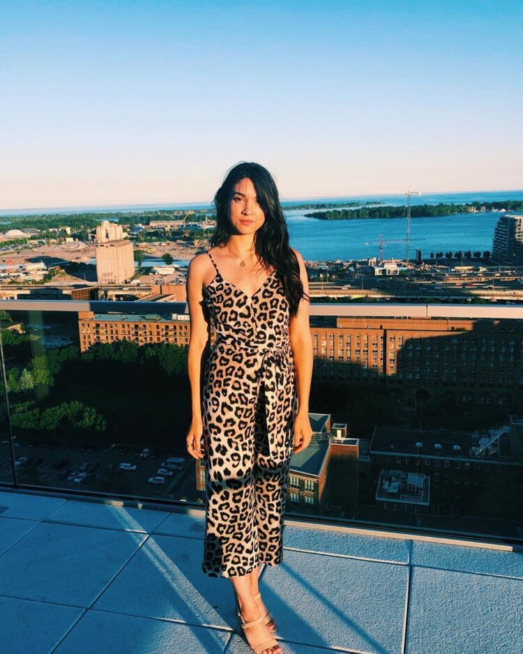 madison cheeatow feet