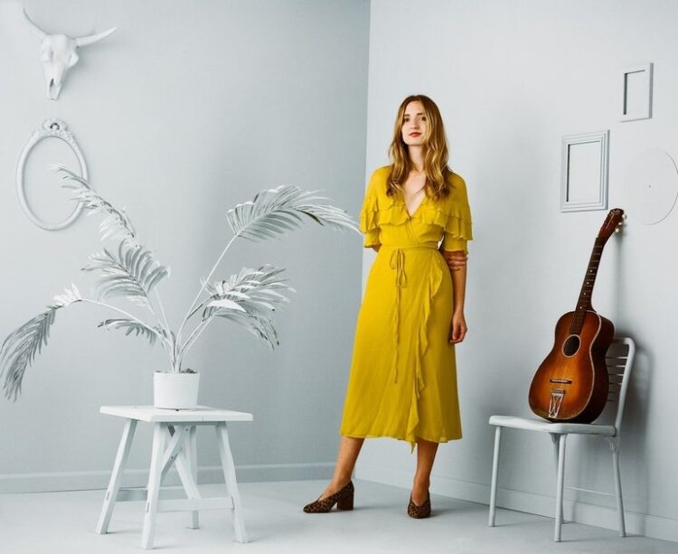 madison cunningham feet 2