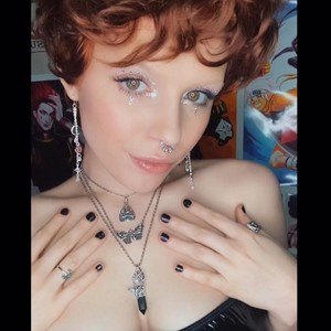 madison friar feet 3