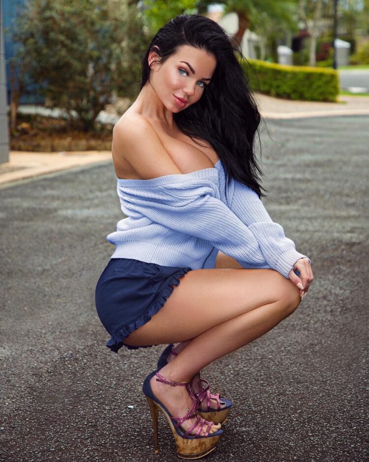 madison gordon feet 3