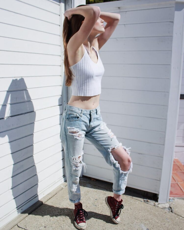 madison lintz feet 1