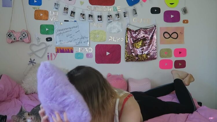 madison willow feet 5