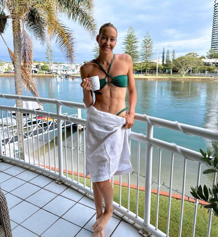 madison wilson feet 1