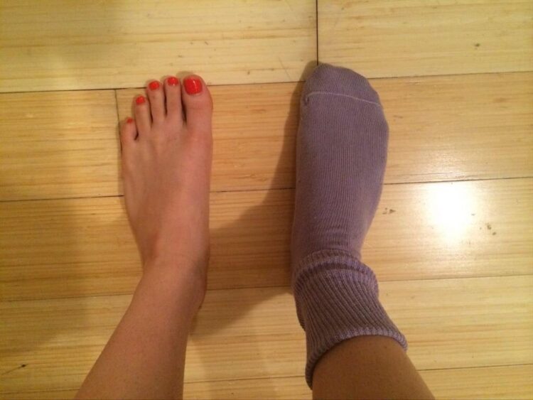 mae whitman feet