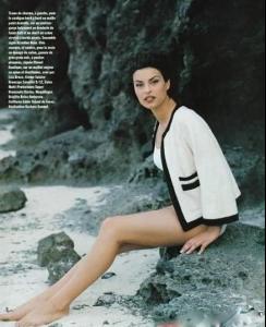 magali amadei feet 5