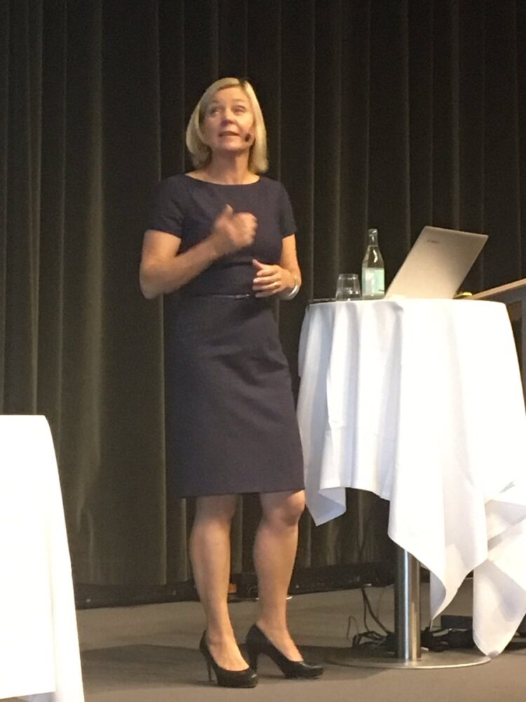 magdalena anderson feet 4