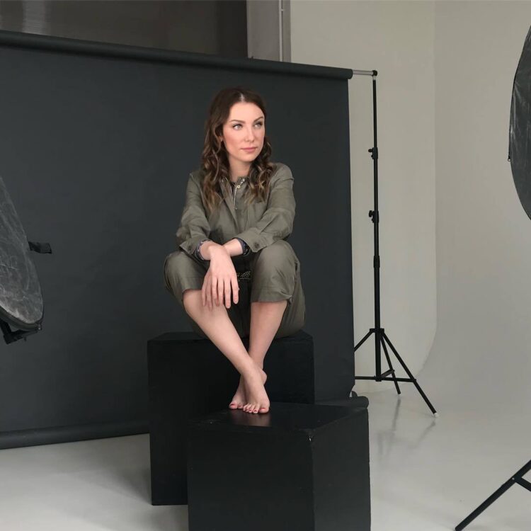 magdolna ruzsa feet 1