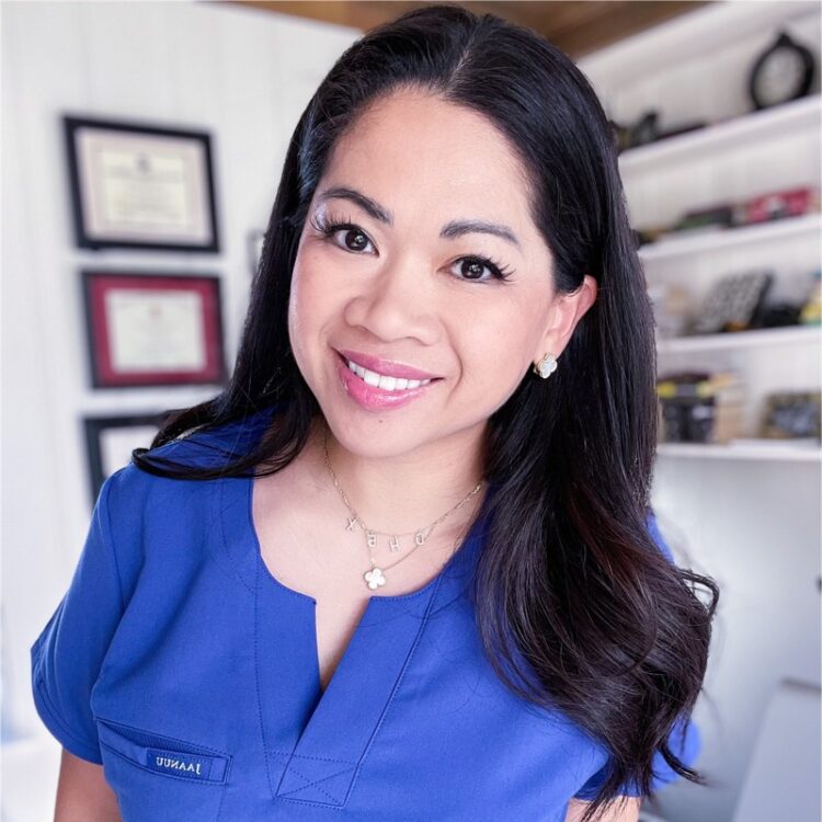 magnolia printz feet 2