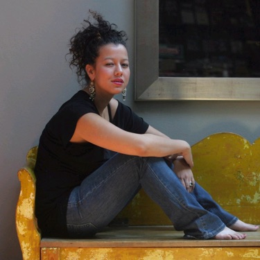 mahalia barnes feet 2