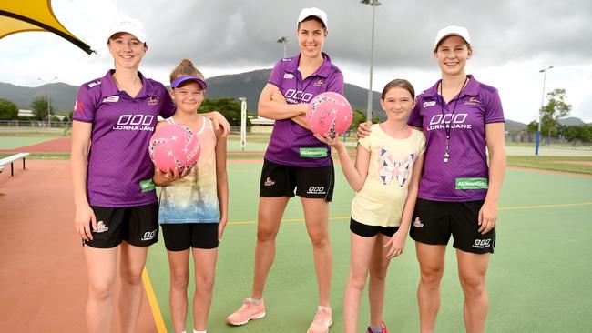 mahalia cassidy feet 4