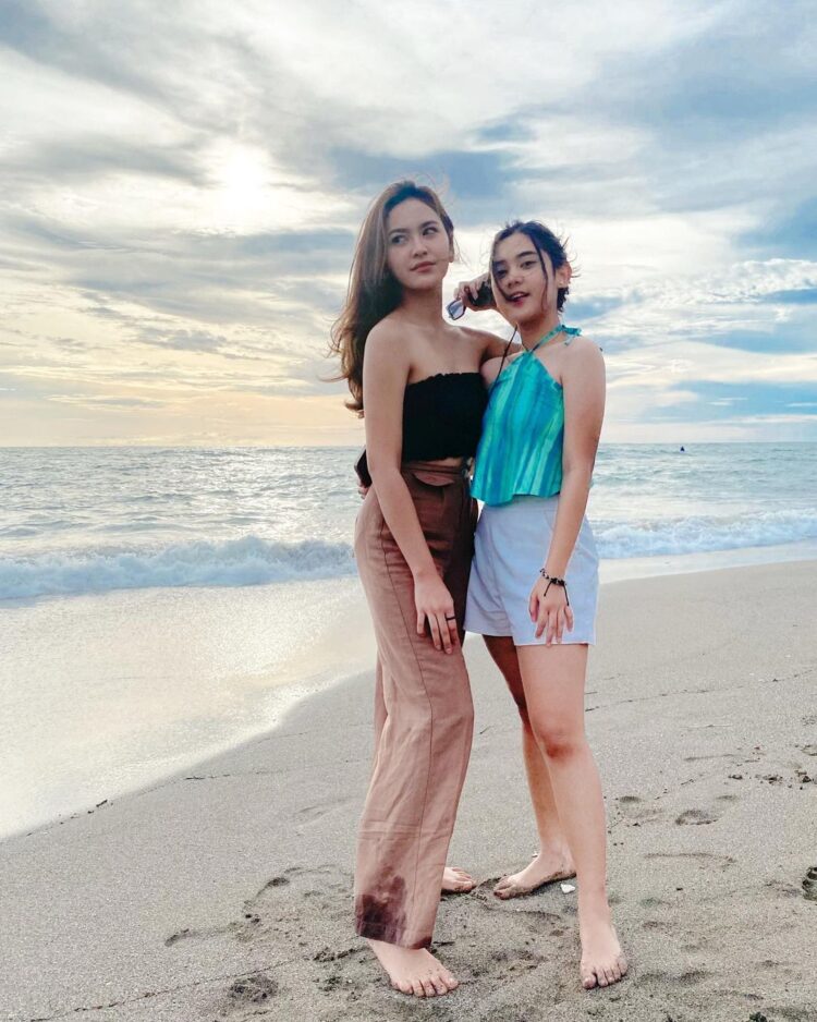 mahalini raharja feet 4