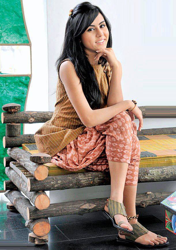 mahbuba islam rakhi feet