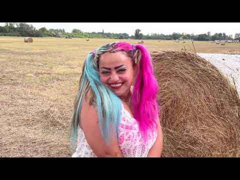 mahiana roszallo feet