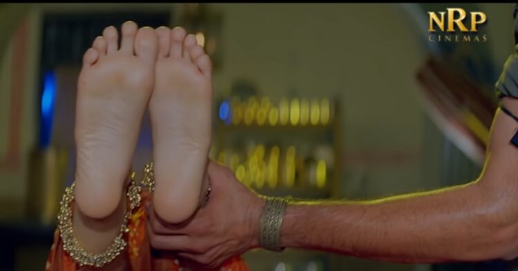 mahima chaudhry feet 1