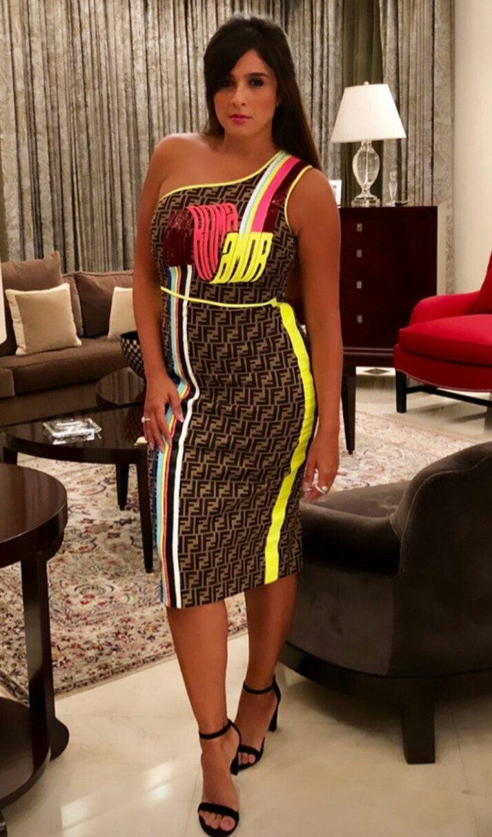 mahira abdel aziz feet 3