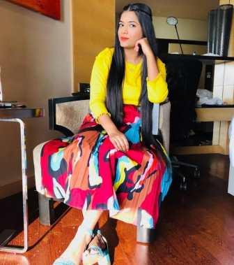 mahjabeen ali feet 1