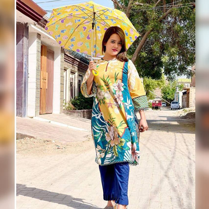 mahjabeen misswow feet