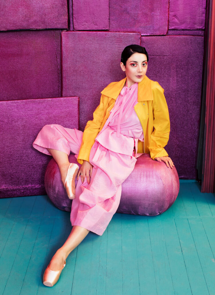 maia makhateli feet 3