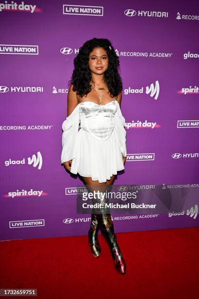 maile masako brady feet 3