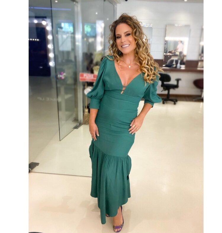 maira charken feet 3