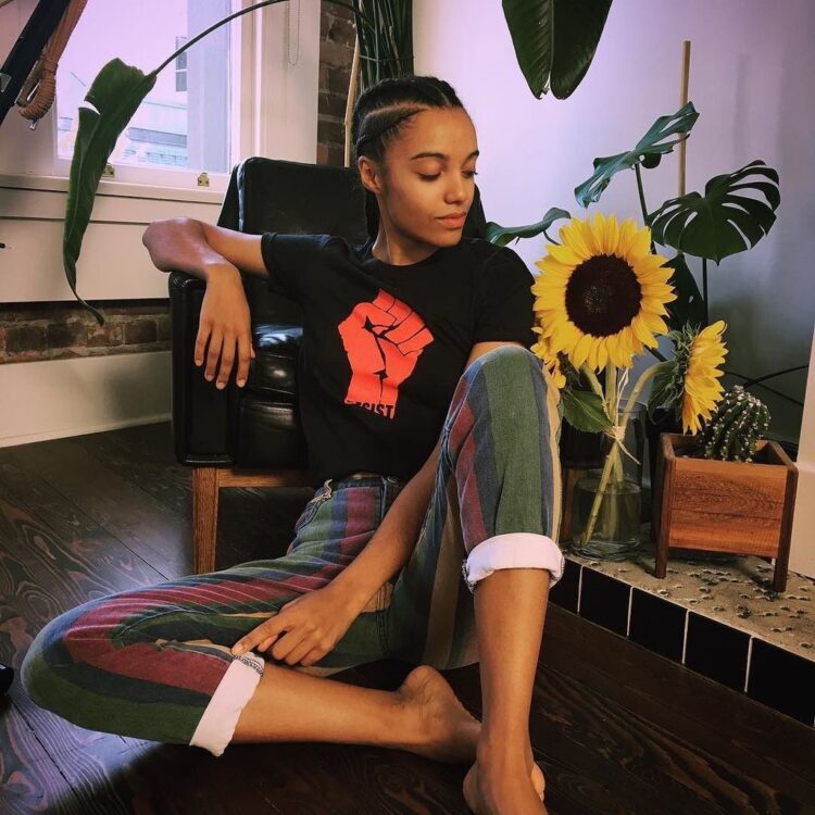 maisie richardson sellers feet