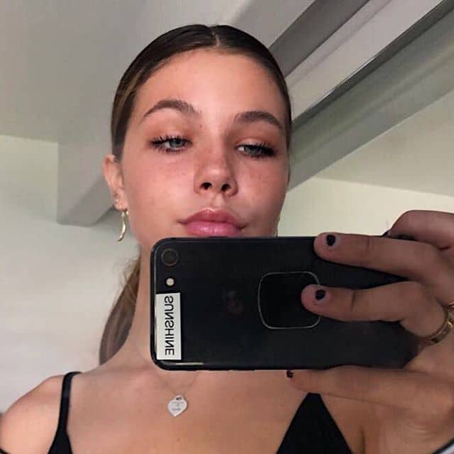 maisie vargas feet 2