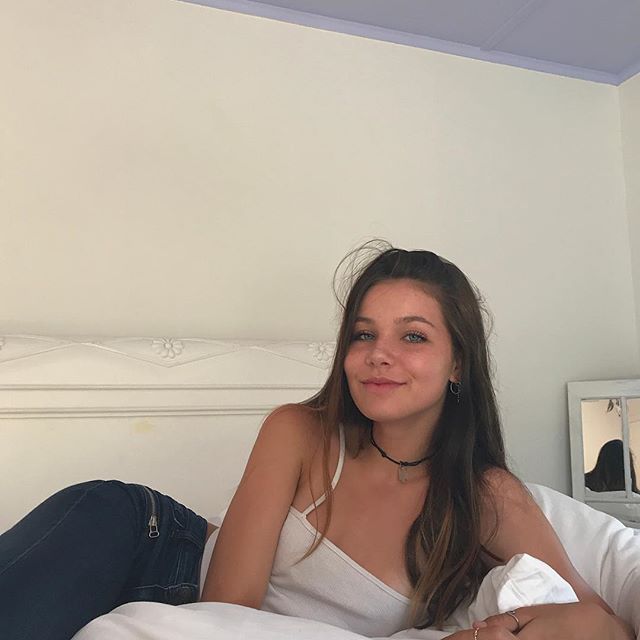 maisie vargas feet